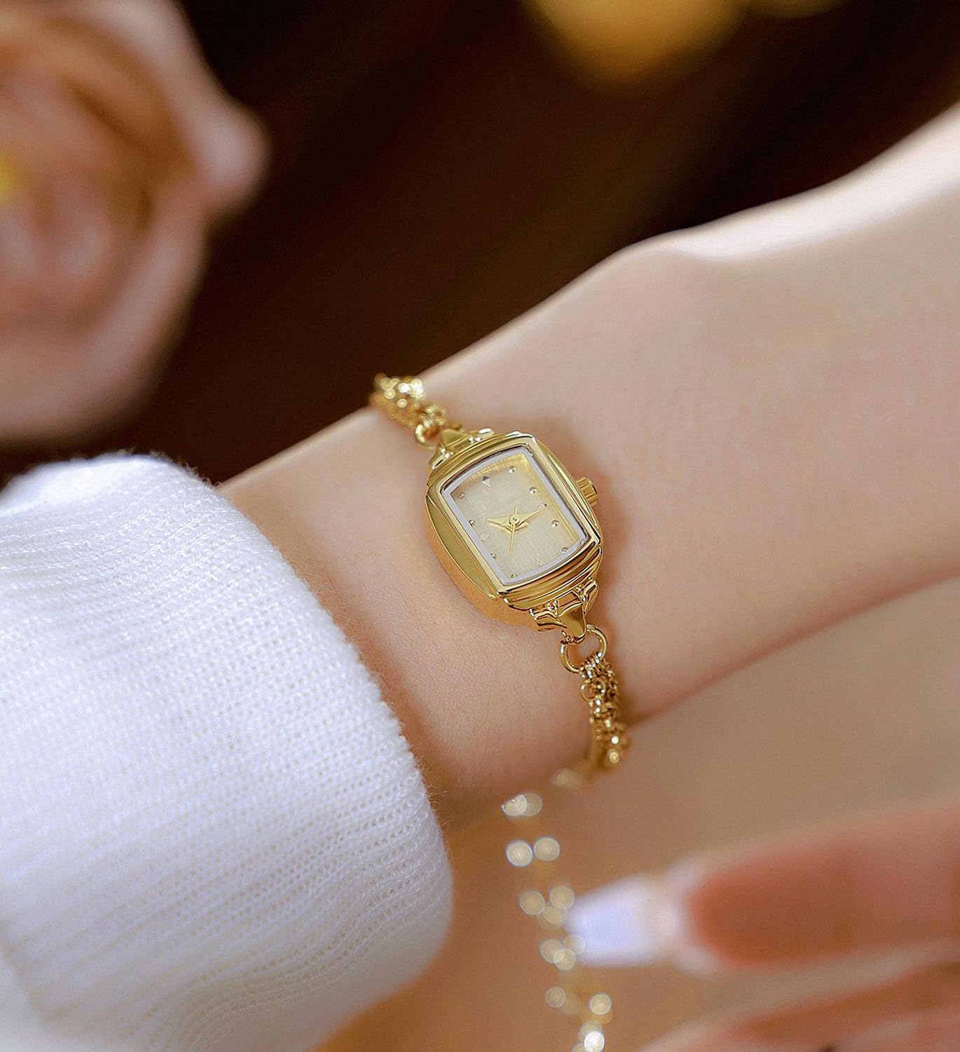Womens Dainty Rectangle Ultra Thin Waterproof Quartz Watch Ladies Dress Elegant Analog Bracelet Watch